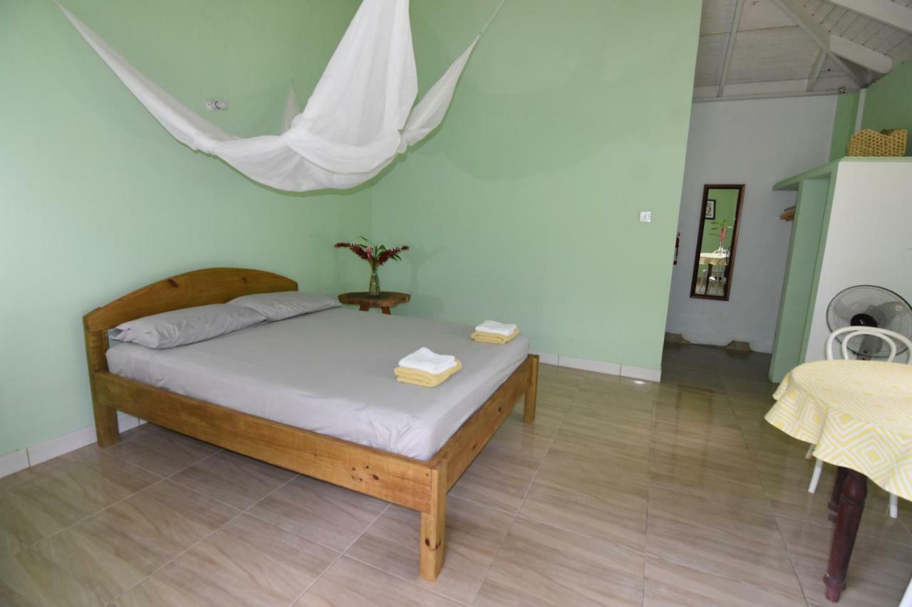 Soufriere Guesthouse Extérieur photo